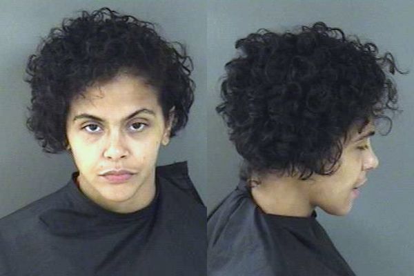 Vero Beach woman walks around naked at Publix.