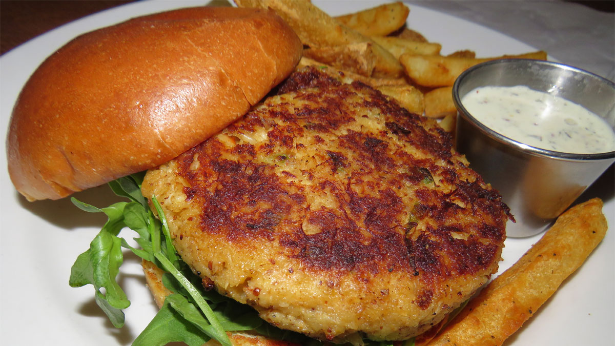 Crab cake sandwich at Capt'n Butchers in Sebastian.