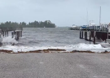 Hurricane Nicole making an impact in Sebastian and Vero Beach.