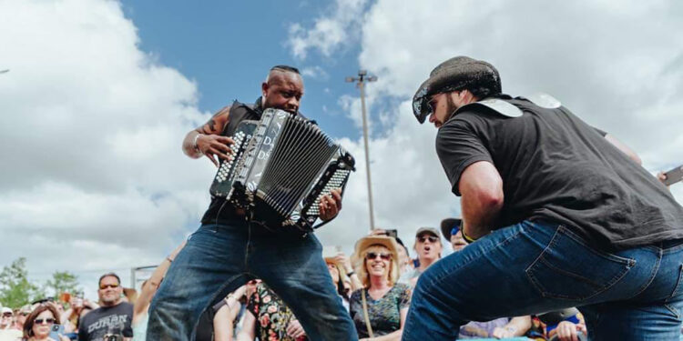 Dwayne Dopsie & Zydeco Hellraisers