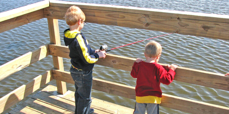 License-free freshwater fishing days