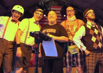 Andy Hodges from Sebastian Daily (center) alongside the Spazmatics at Capt. Hirams Sandbar