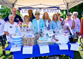 Volunters at 'For the Love of Paws'