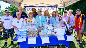 Volunters at 'For the Love of Paws'