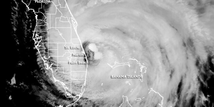 Hurricane Frances approaching Sebastian, Florida (Credit: NOAA)